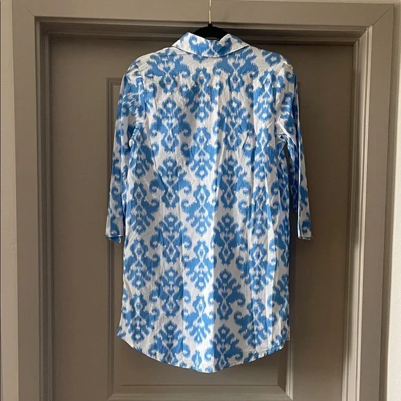 NWT Mud Pie Blue and White Patterned Women’s Swimsuit Coverup - Size Small - Picture 3 of 3